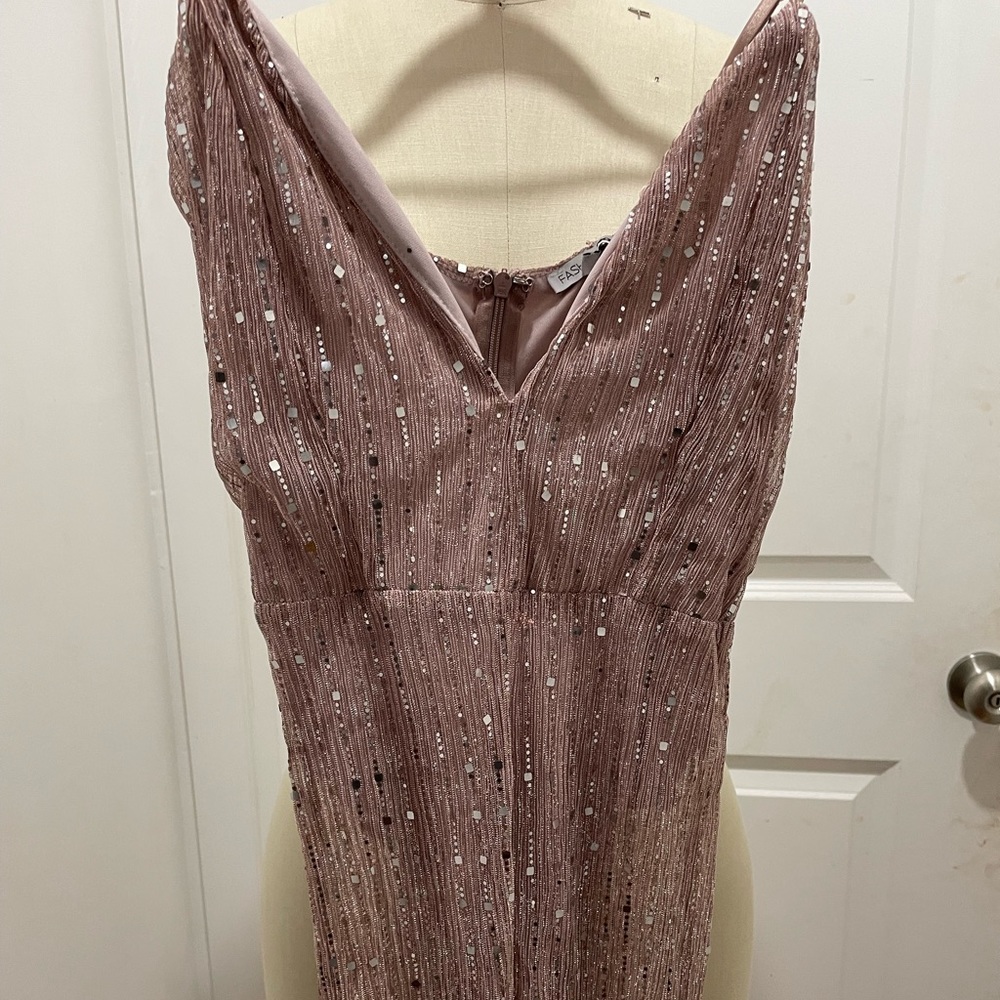 Sparkling It Up- Mauve - image 1
